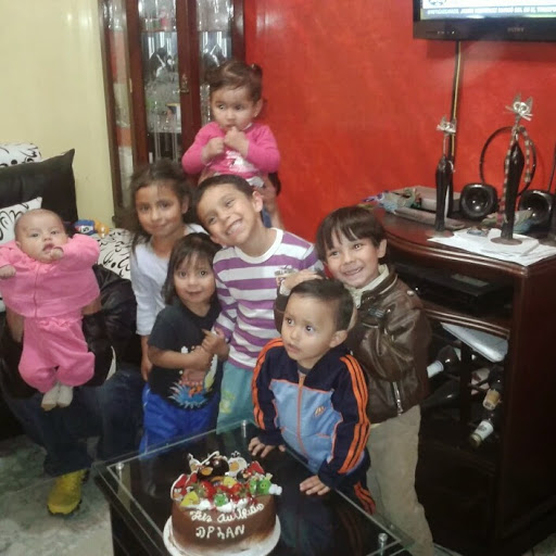 Herman Gonzalez Photo 15