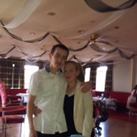 Louise Barnes Photo 16