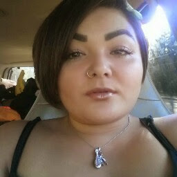 Shana Simpson Photo 25