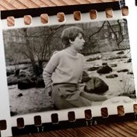 Jo Perkins Photo 32