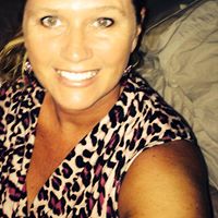 Nicole Mckee Photo 27