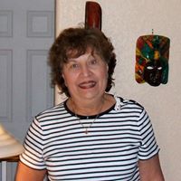 Clara Hayes Photo 12
