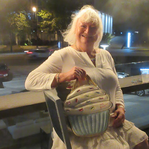 Jackie Goodman Photo 15