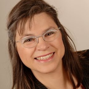 Christine Busch Photo 12