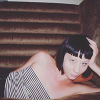 Julianne Lambert Photo 23