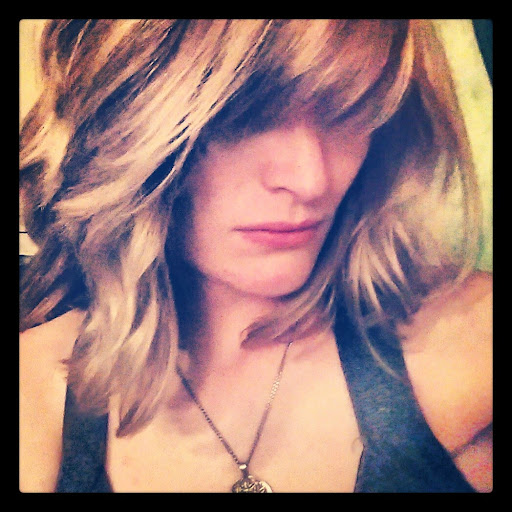 Jennifer Hendrick Photo 23