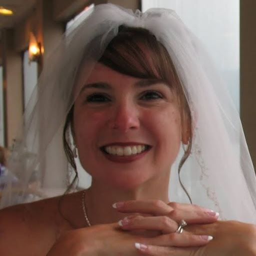 Joanne Swanson Photo 26
