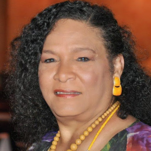 Carmen Johnson Photo 31