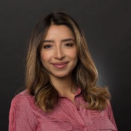 Jenny Ortiz Photo 21
