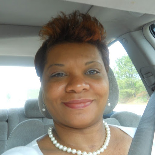 Yolanda Bell Photo 43