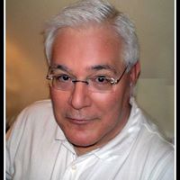 Larry Bullock Photo 18