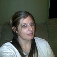 Jennifer Nicholas Photo 14