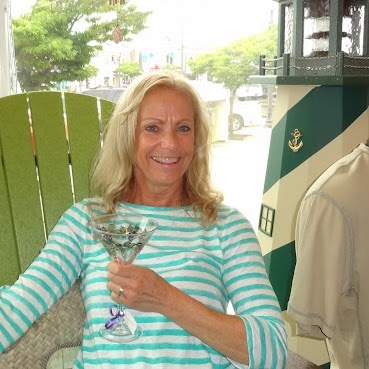 Barbara Newcomer Photo 16