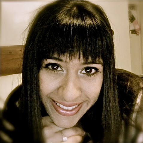 Jessica Meek Photo 33
