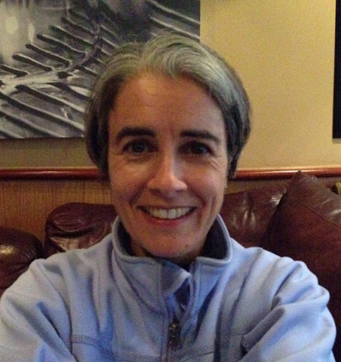 Elizabeth Maynard Photo 33