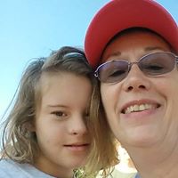 Vicki Jewell Photo 24