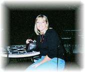 Julie Knight Photo 30
