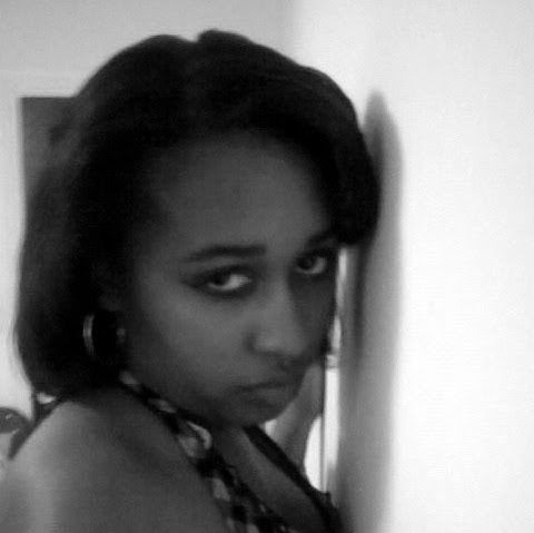 Adrienne Warren Photo 6