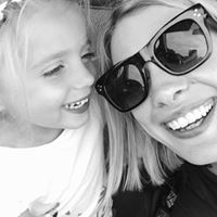 Colette Morris Photo 32