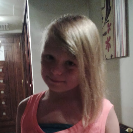 Megan Heath Photo 17