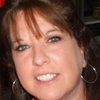 Traci Douglas Photo 27