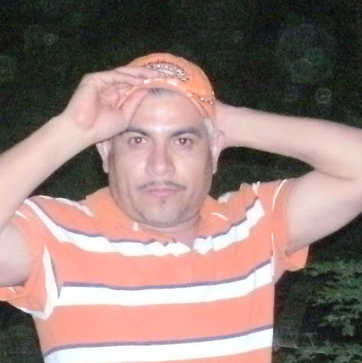 Carlos Valenzuela Photo 33