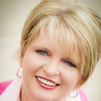 Donna Roland Photo 32