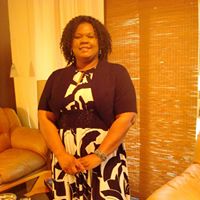 Debra Lindsay Photo 15