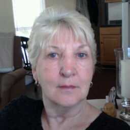 Linda Naylor Photo 20