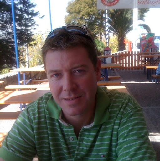 Justin Lowe Photo 12