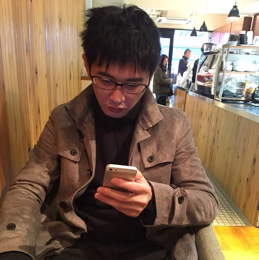 Joey Liu Photo 26
