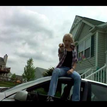 Shannon Hunter Photo 22