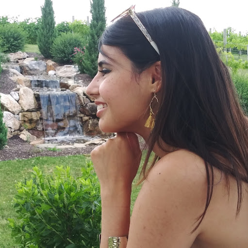 Rachel Perez Photo 34