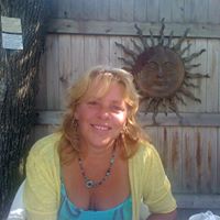 Gayle Chapman Photo 30