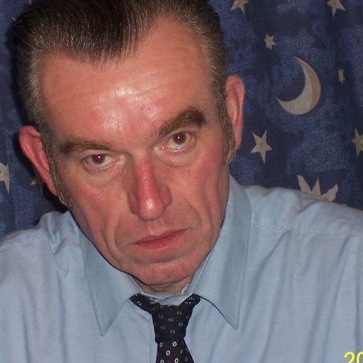 Robert Lloyd Photo 53