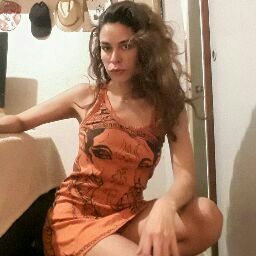 Valentina Vargas Photo 17
