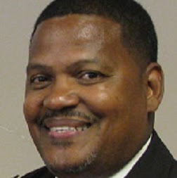 Bobby Hall Photo 10