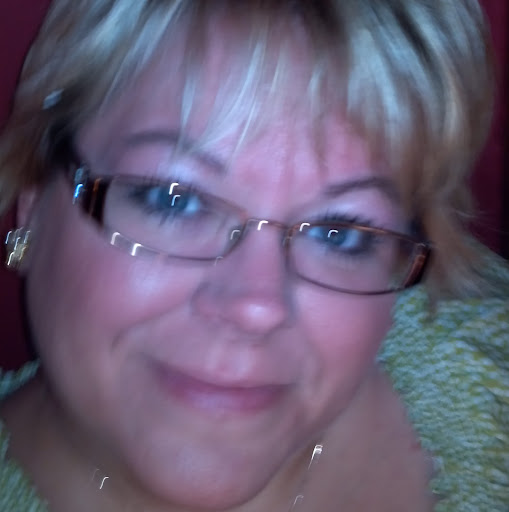 Amy Schmitt Photo 8
