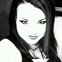 Jennifer Tyler Photo 30