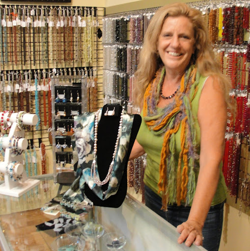 Cynthia Holbrook Photo 28