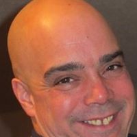 Robert Valentin Photo 39