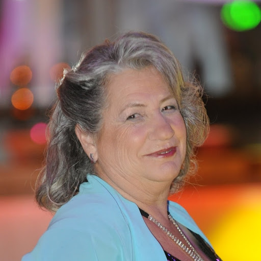 Lili Cohen Photo 3