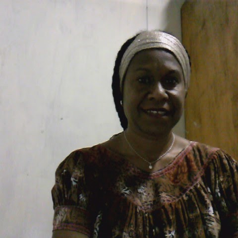 Betty Williams Photo 19