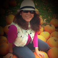 Lisa Greco Photo 33