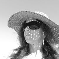 Sandra Ferro Photo 13