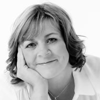 Celia Clark Photo 27