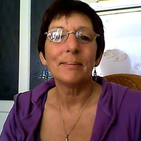 Carolyn Robins Photo 3
