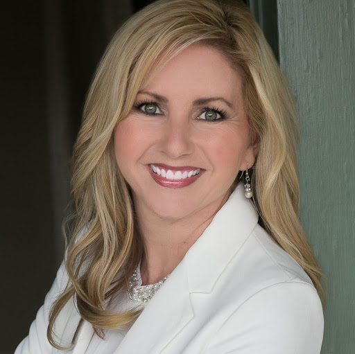 Jeanette Armstrong Photo 25
