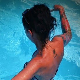 Julie Ross Photo 33