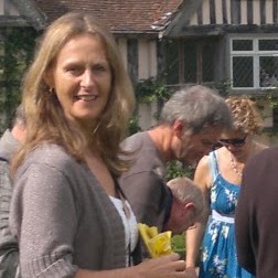 Sue Hunt Photo 30